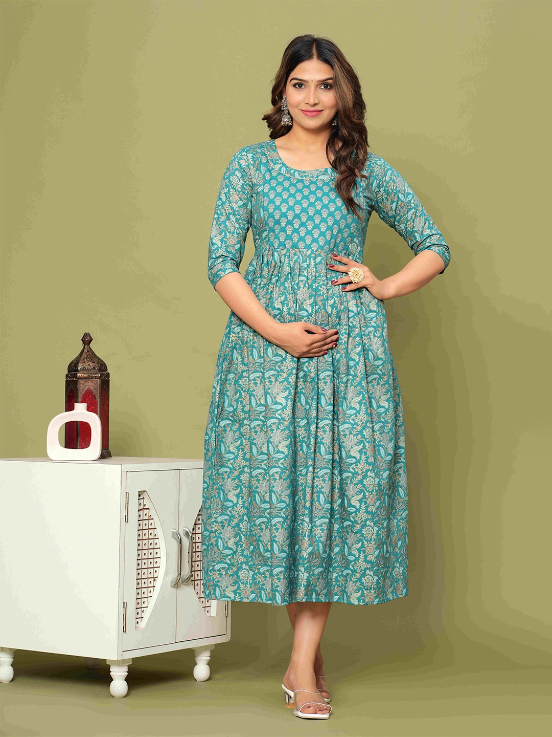 

UrbanRang Cotton Floral Printed Fit and Flare Maternity Midi Dress, Blue