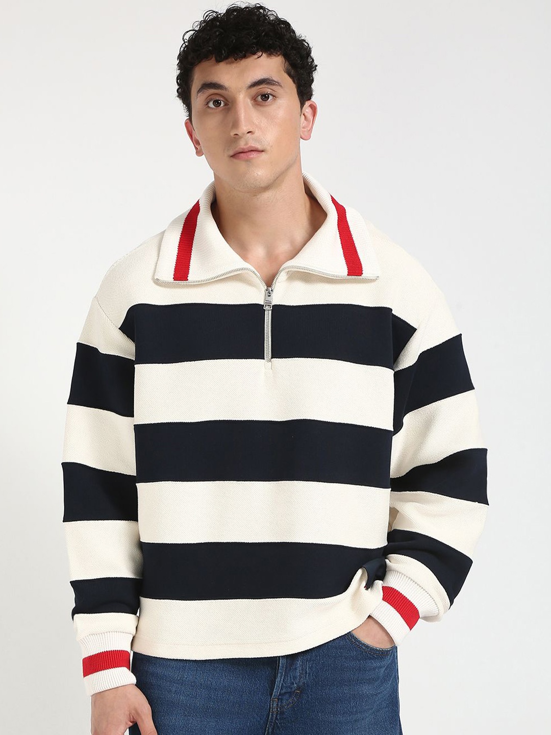 

Tommy Hilfiger Men Striped Sweatshirt, Navy blue