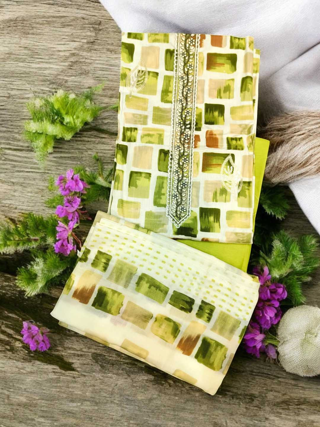 

REET MAHAL Geometric Printed Pure Cotton Unstitched Dress Material, Green