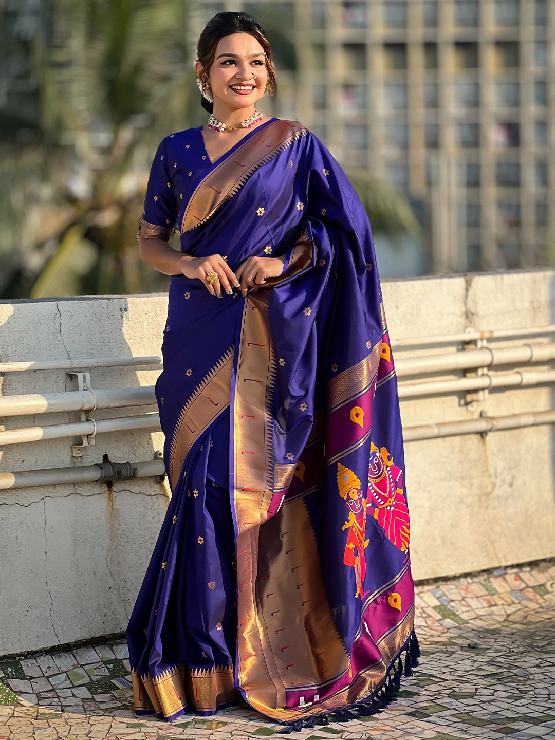 

Vintro Woven Design Zari Pure Silk Paithani Saree, Blue