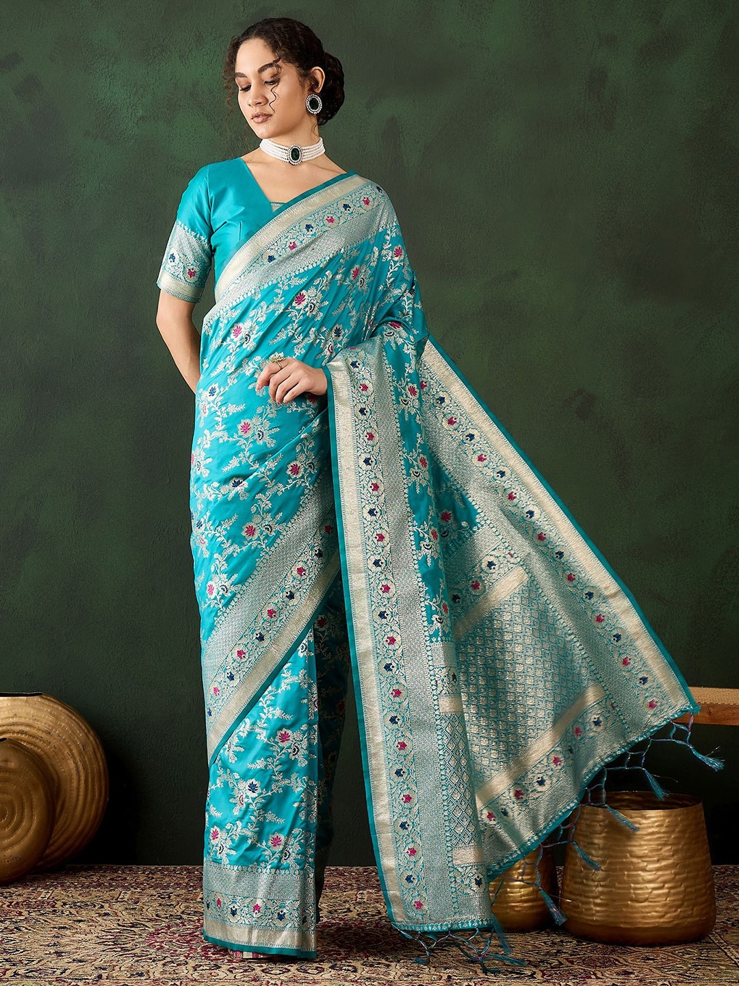

Maroosh Ethnic Motifs Zari Banarasi Saree, Teal