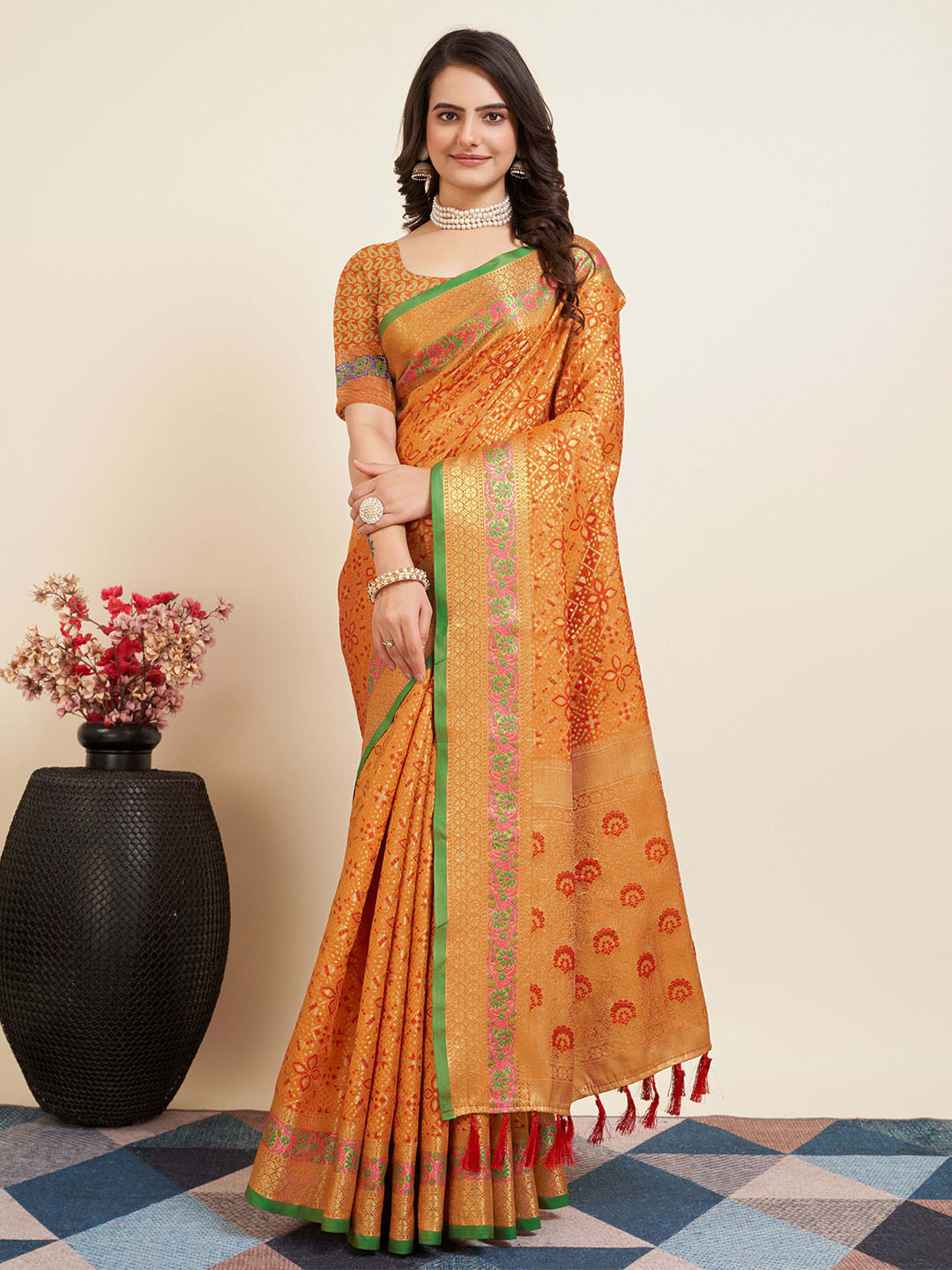 

KSM PRINTS Woven Design Zari Saree, Yellow