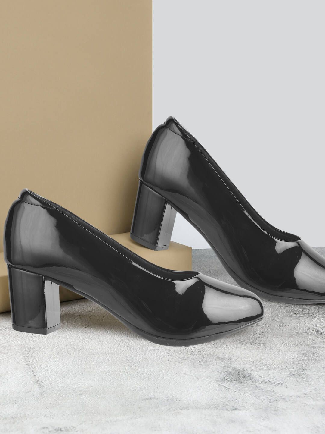 

Mochi Block Pumps, Black