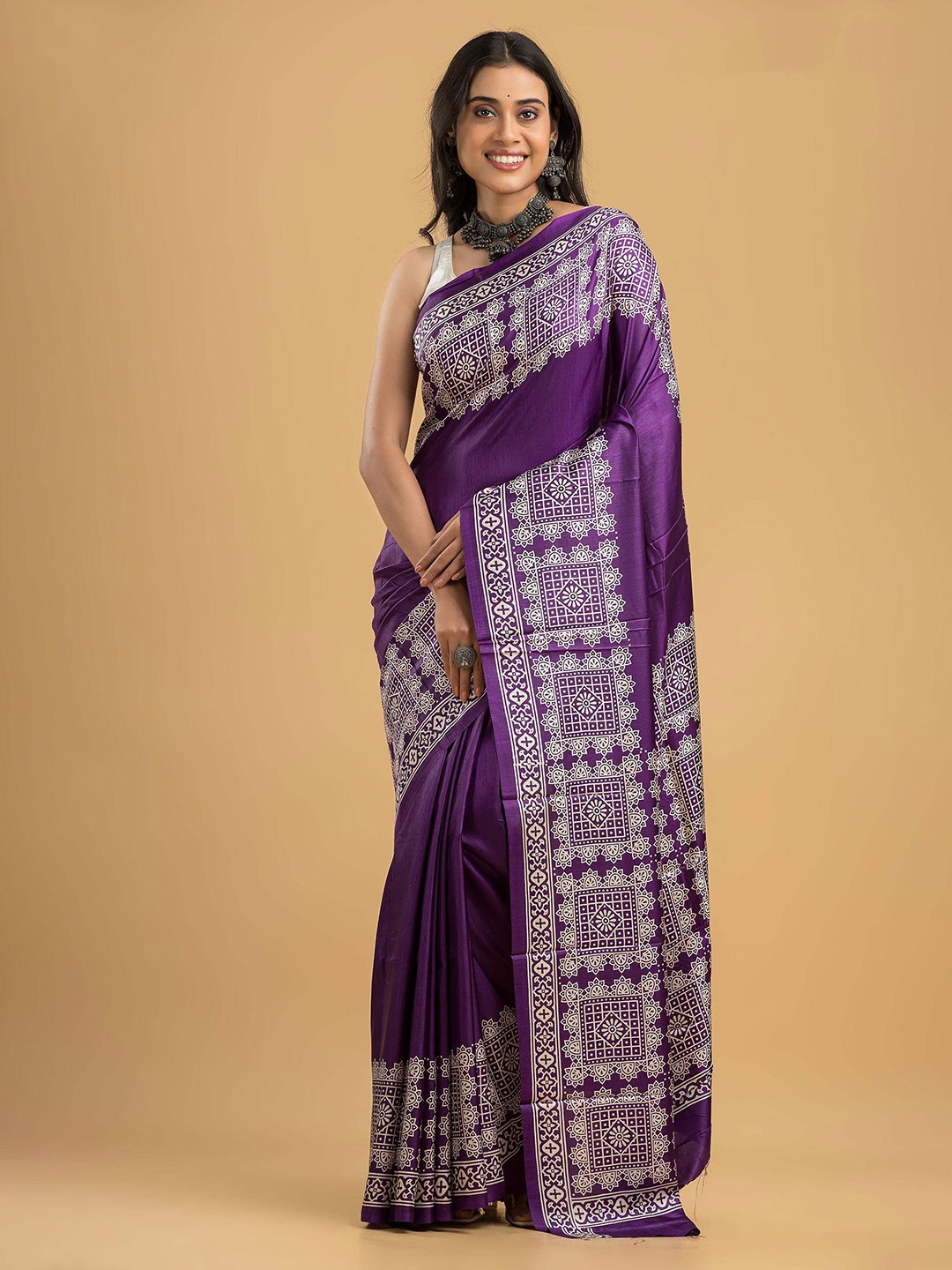 

Dheu Batik Handloom Block Print Saree, Purple