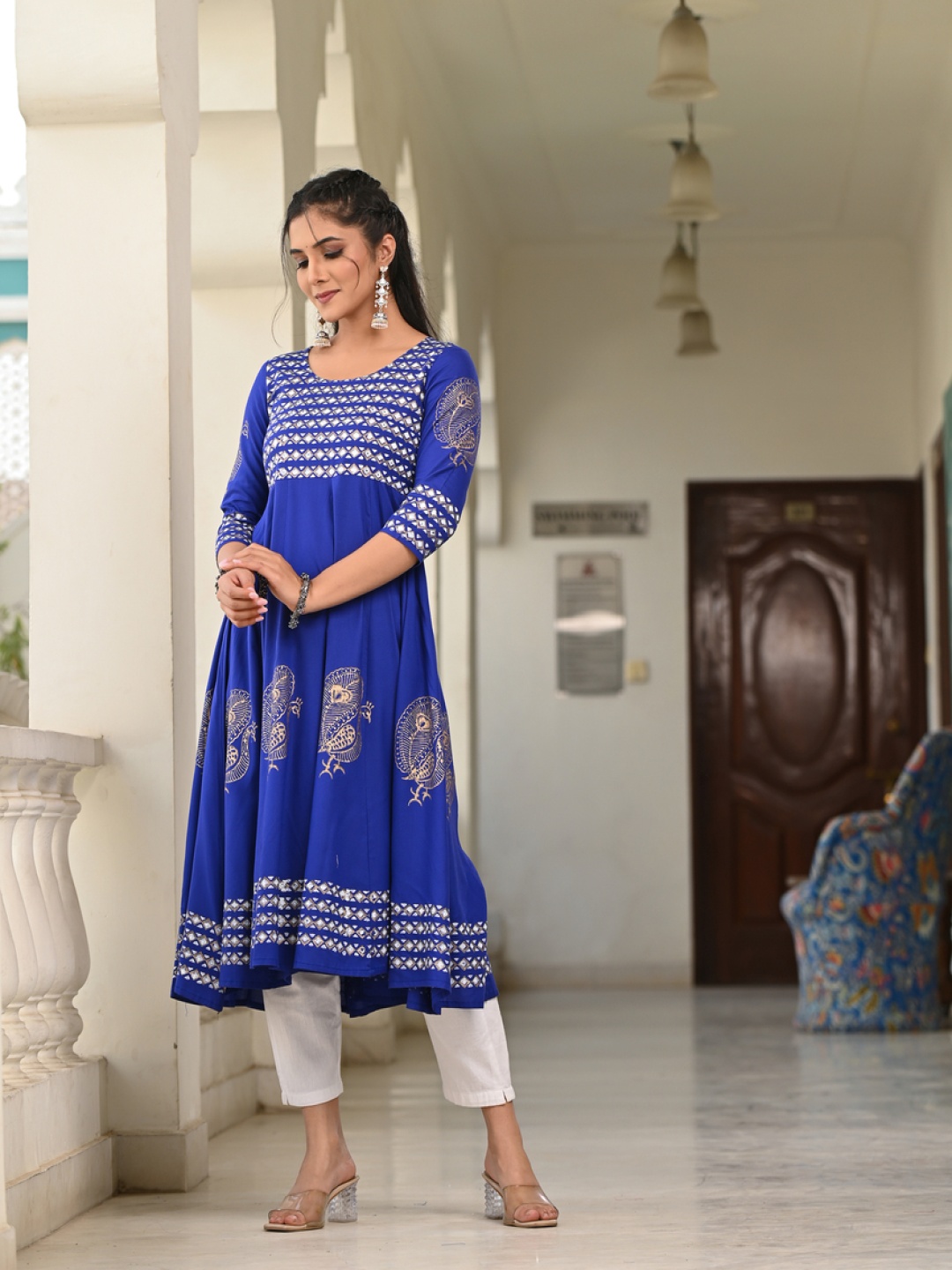 

Moda Rapido Geometric Printed Anarkali Kurta, Blue