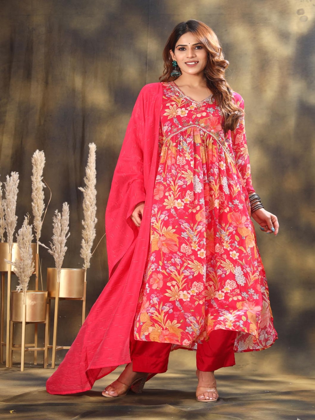 

sewingkrafts Women Floral Printed High Slit Sequinned Kurta with Palazzos & With Dupatta, Red