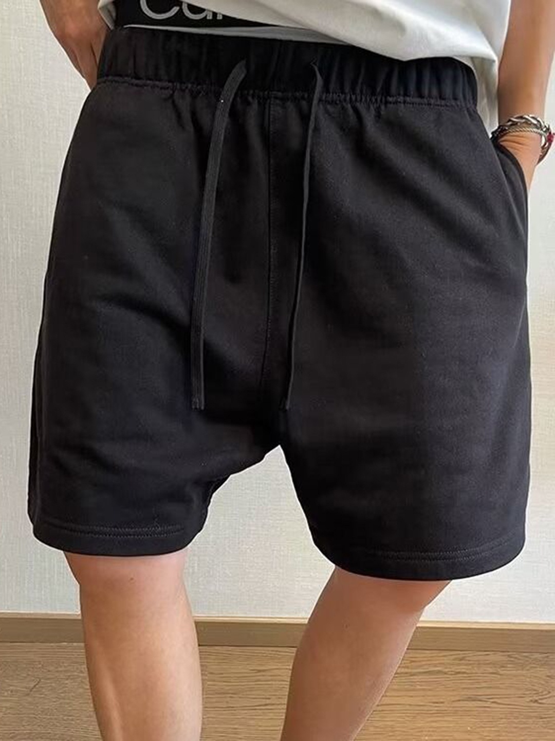 

StyleCast Men Regular Fit Mid-Rise Shorts, Black