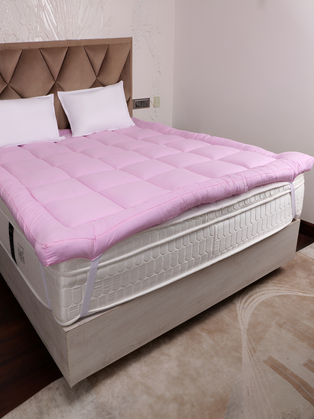 

AJISH Pink Quilted Cotton Breathable King Mattress Protector