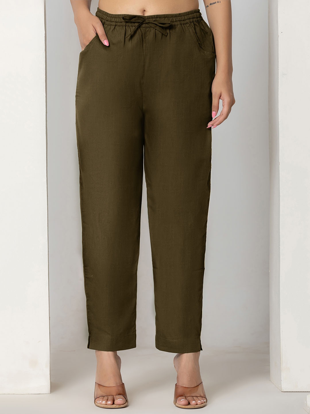 

Eco Clothing Women Pure Cotton Mid Rise Trouser, Green