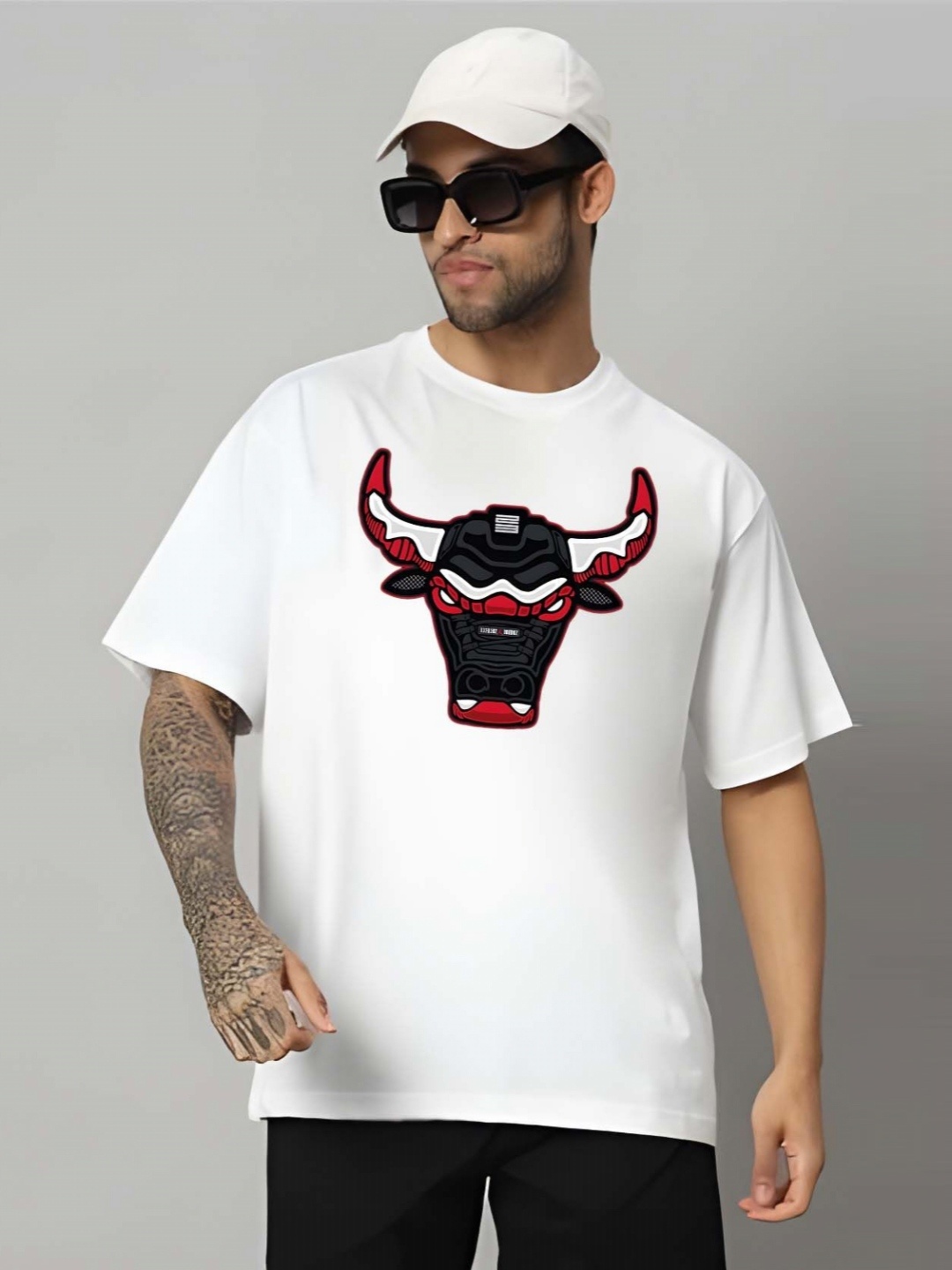 

Moda Rapido Men Graphic Printed Round Neck Pure Cotton Oversized T-shirt, White