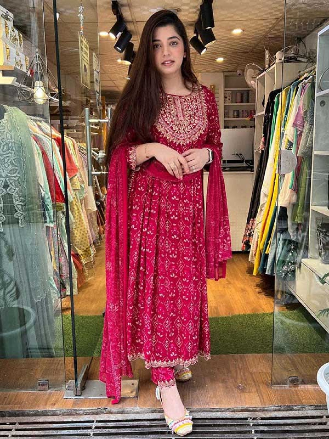 

Danilo Floral Printed Sequinned Empire Anarkali Kurta with Trousers & Dupatta, Red