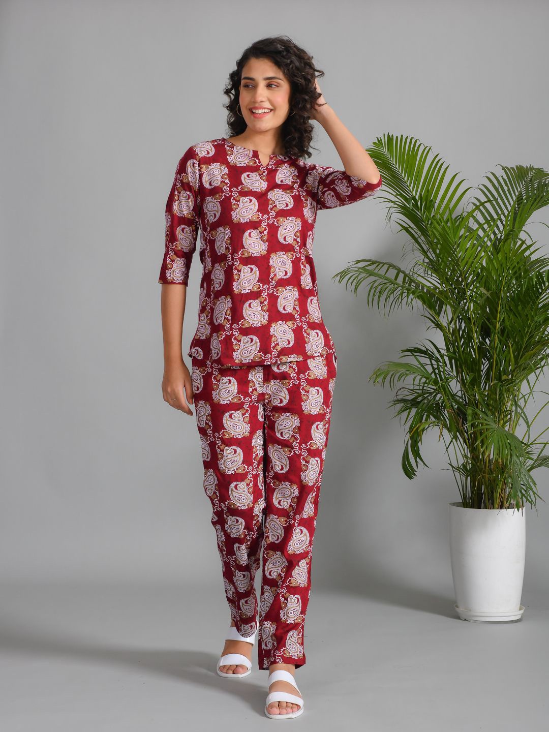 

SANSKRUTIHOMES Ethnic Motifs Printed Pure Cotton Top With Trousers Night Suit, Red