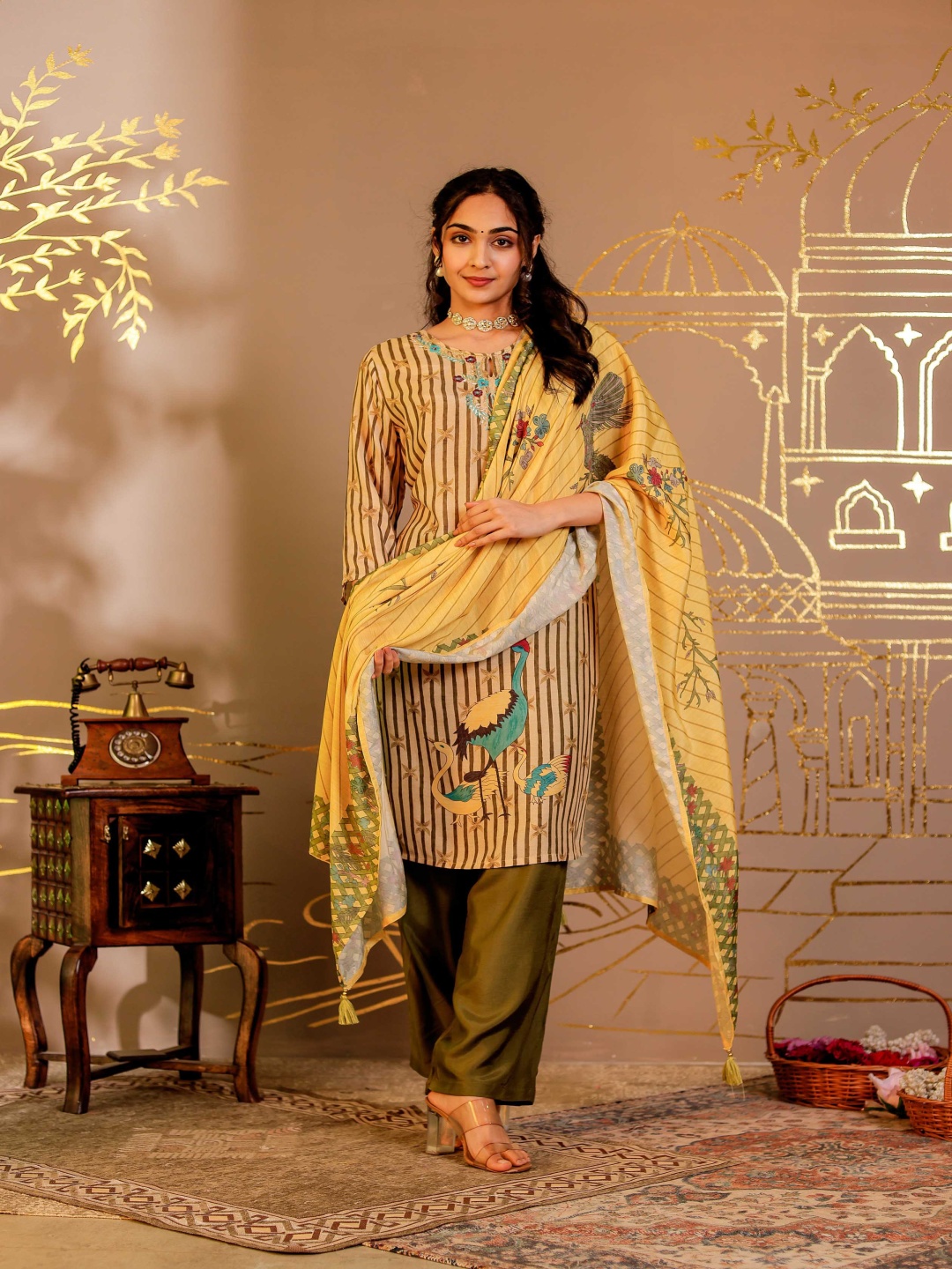 

Chandbaali Women Printed Regular Beads and Stones Kurta with Trousers & With Dupatta, Green