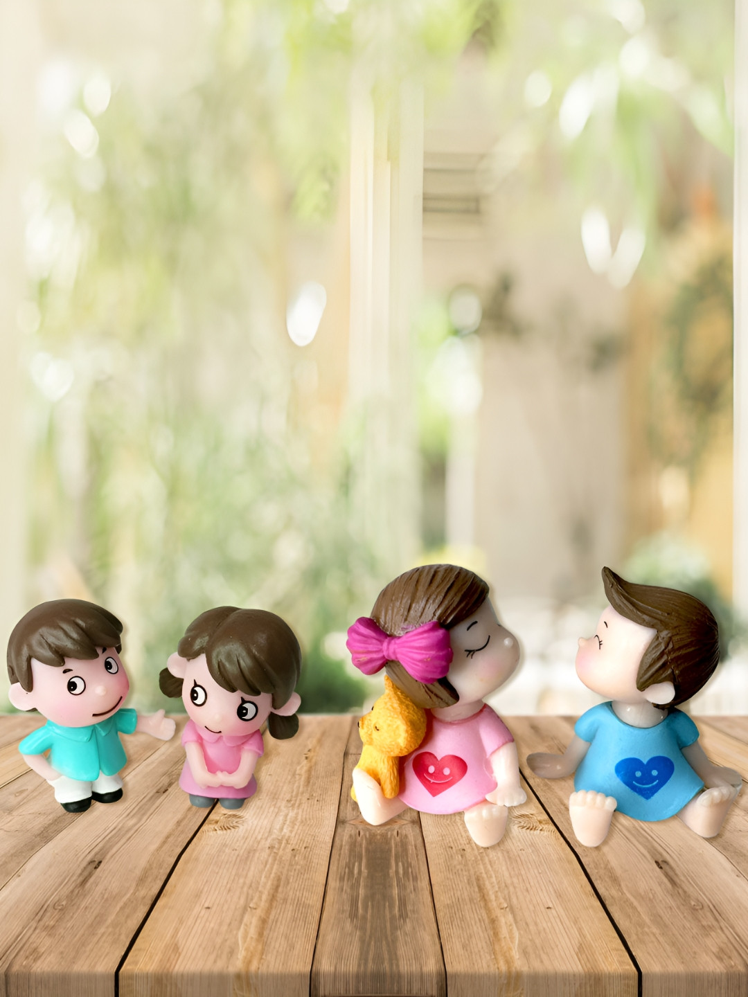 

Special You 5Pcs Blue & Pink Ceramic Sitting & Standing Couples Showpieces