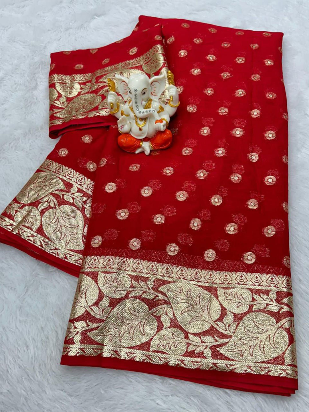 

PAYAL CREATION Woven Design Zari Pure Georgette Saree, Red