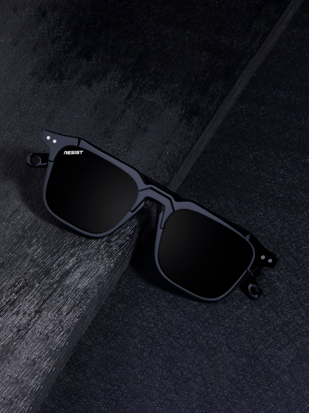 

RESIST EYEWEAR Unisex Wayfarer Sunglasses with UV Protected Lens WOLFY BLACK BLACK