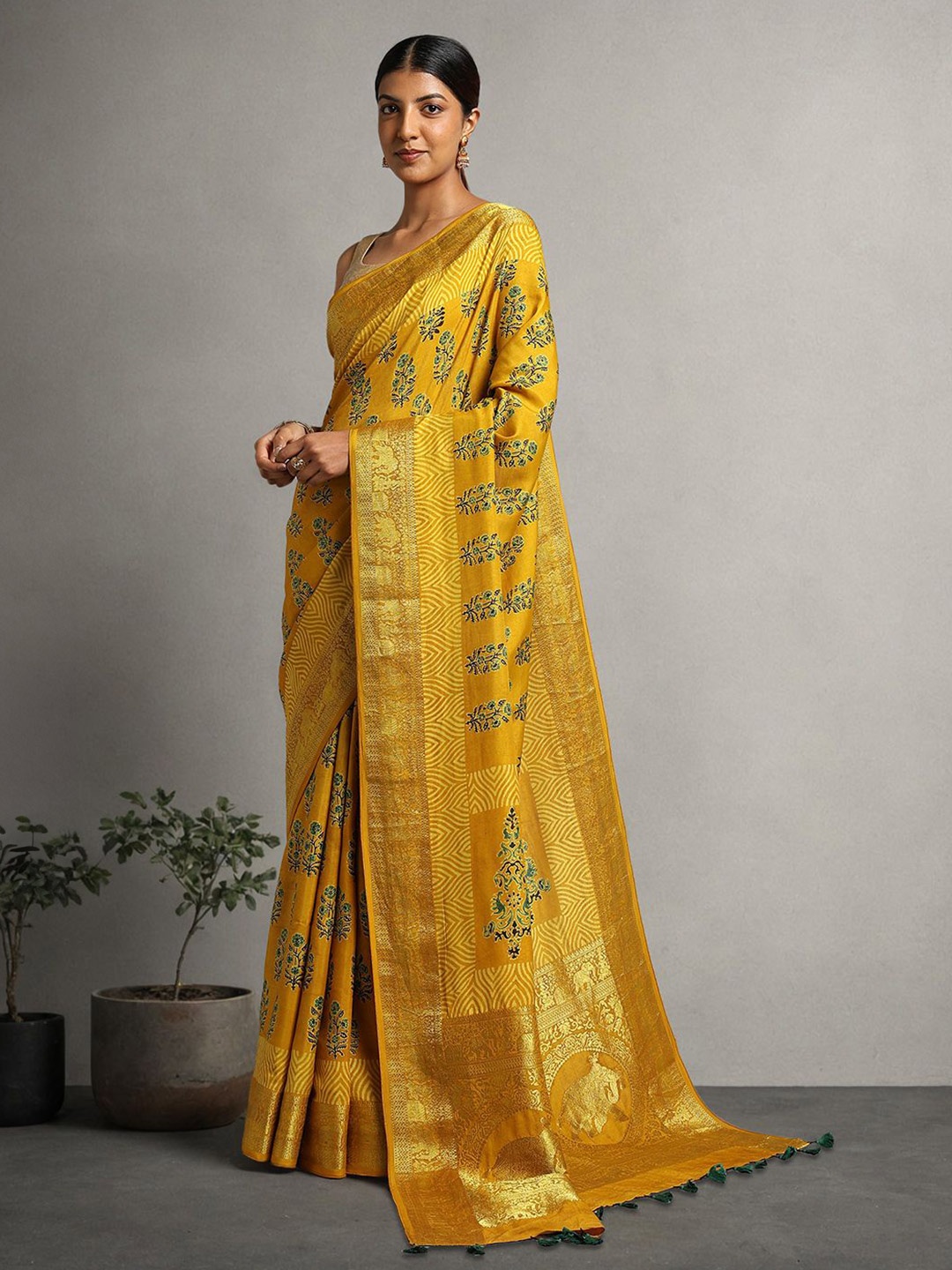 

Suha Bagh Zari Art Silk Block Print Saree, Mustard