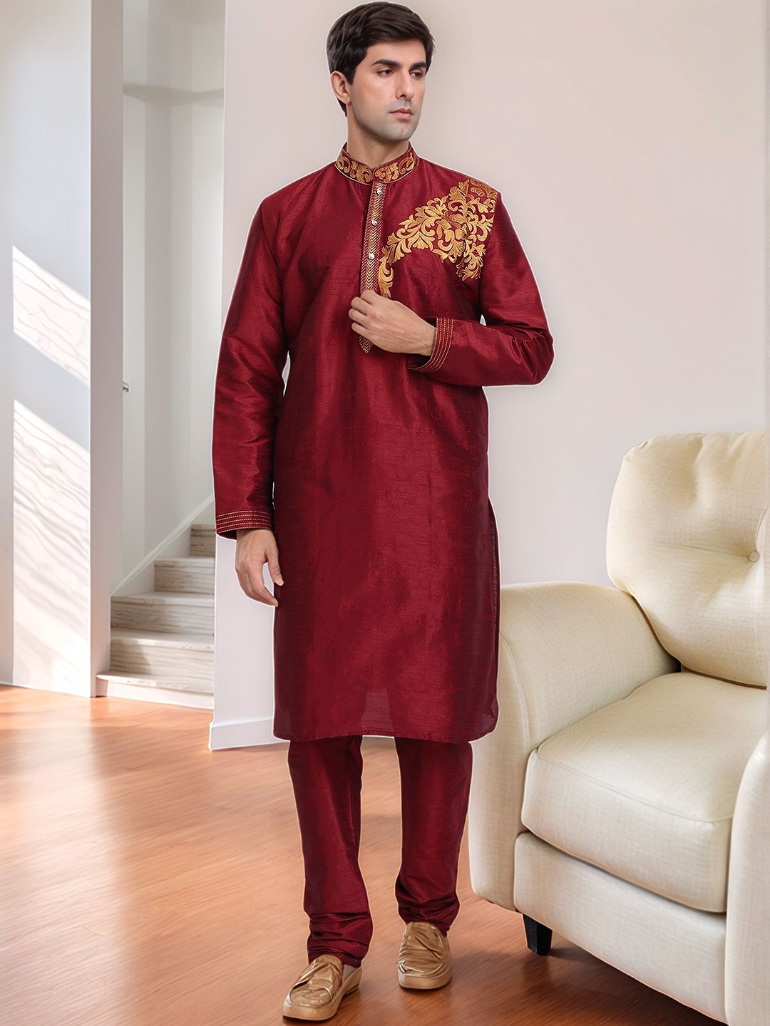 

Moda Rapido Men Embroidered Regular Kurta with Pyjamas, Red