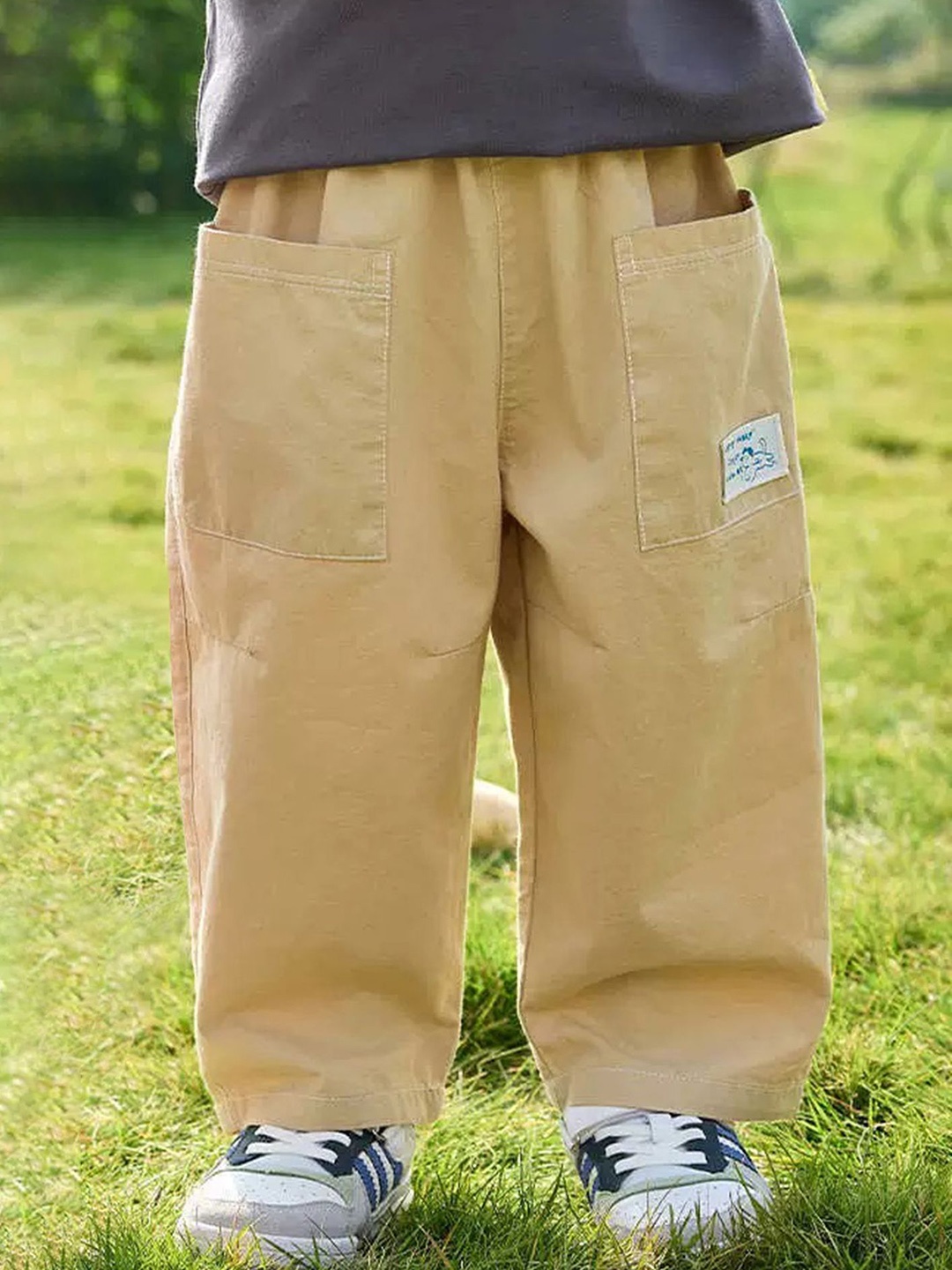 

LULU & SKY Girls Loose Fit Trousers, Khaki