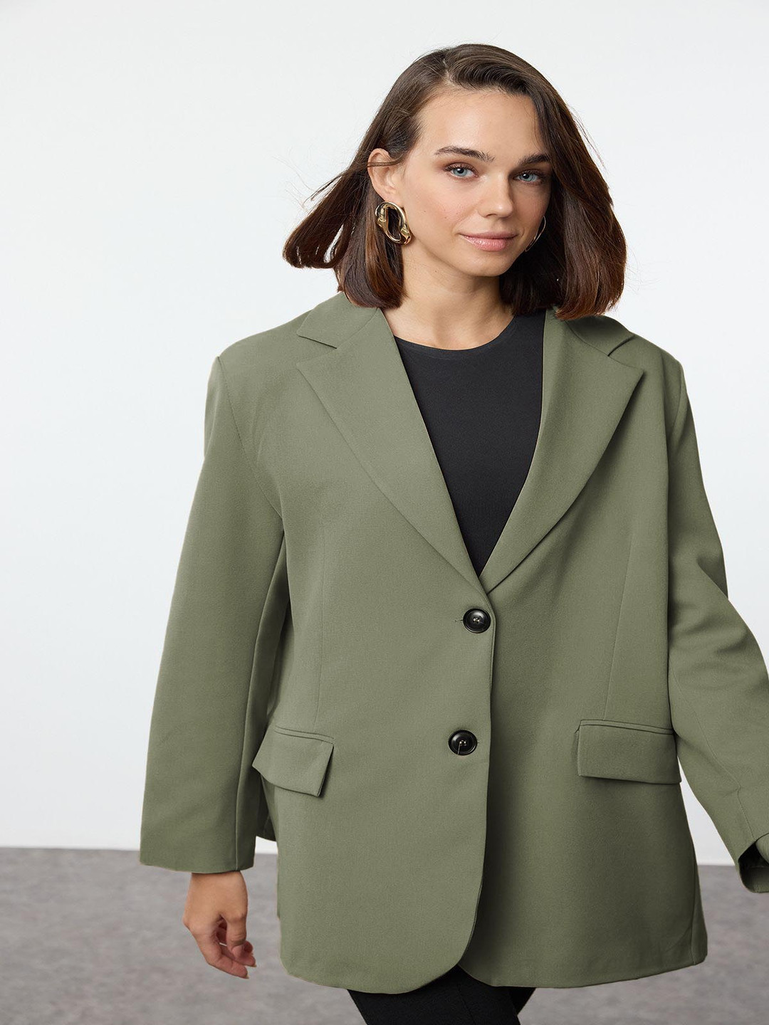 

Trendyol Women Lapel Collar Solid Casual Tailored Jacket, Olive