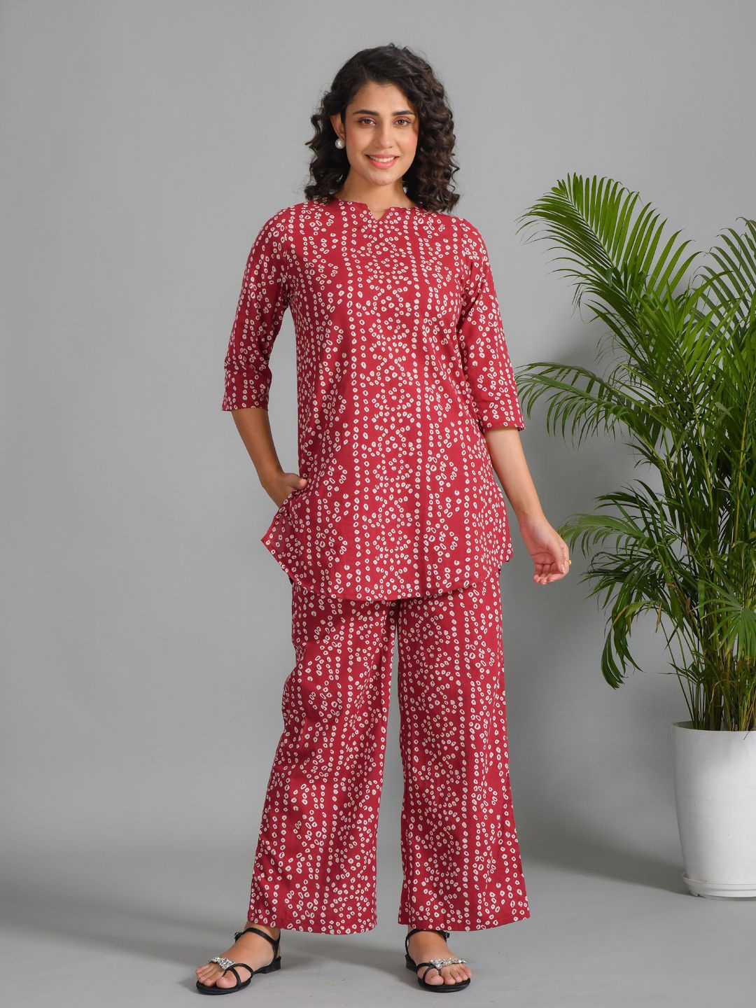 

SANSKRUTIHOMES Women Printed Pure Cotton Round Neck Top & Flared Trouser Night suits, Red