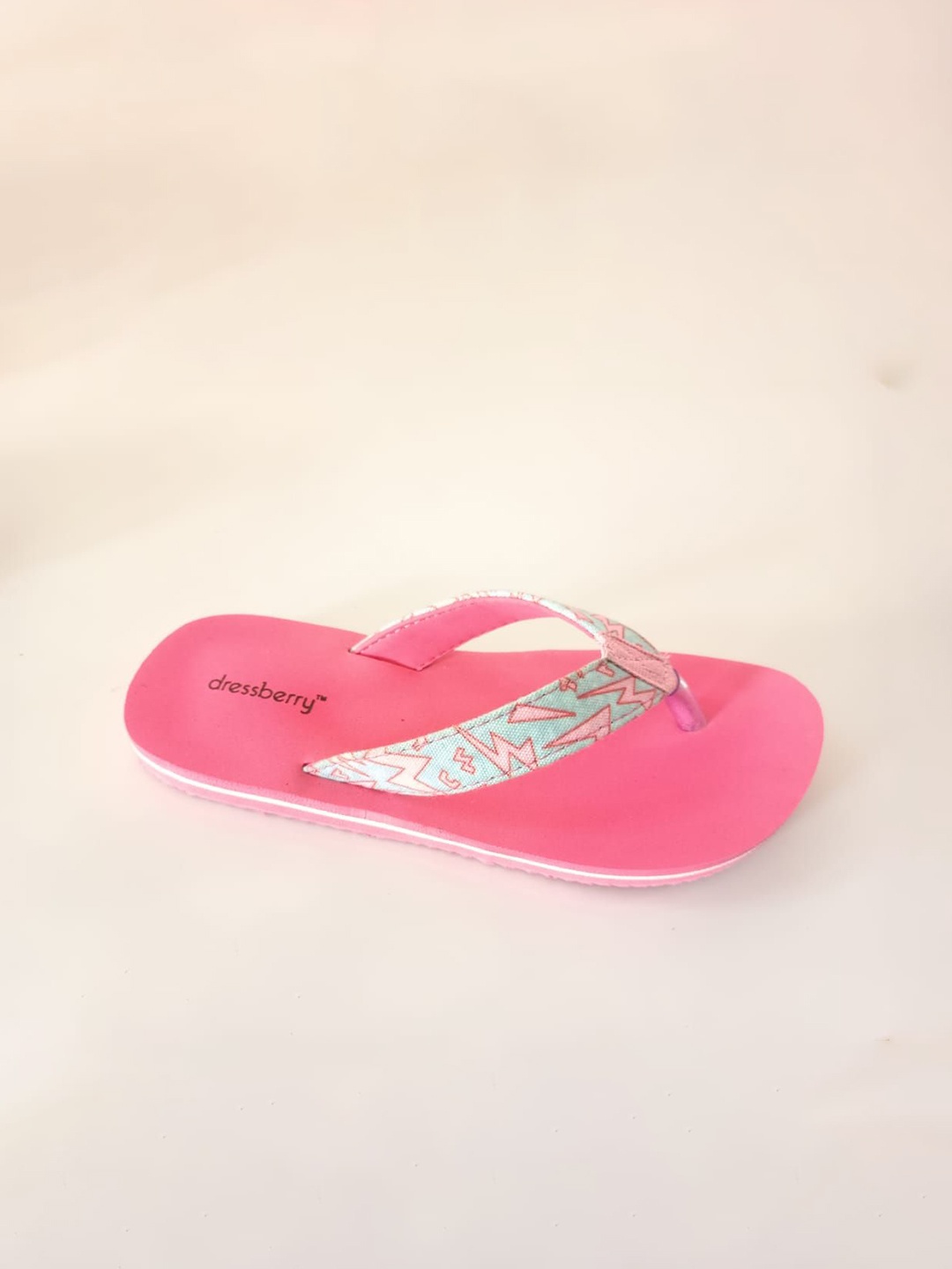 

DressBerry Women Printed Rubber Thong Flip-Flops, Pink