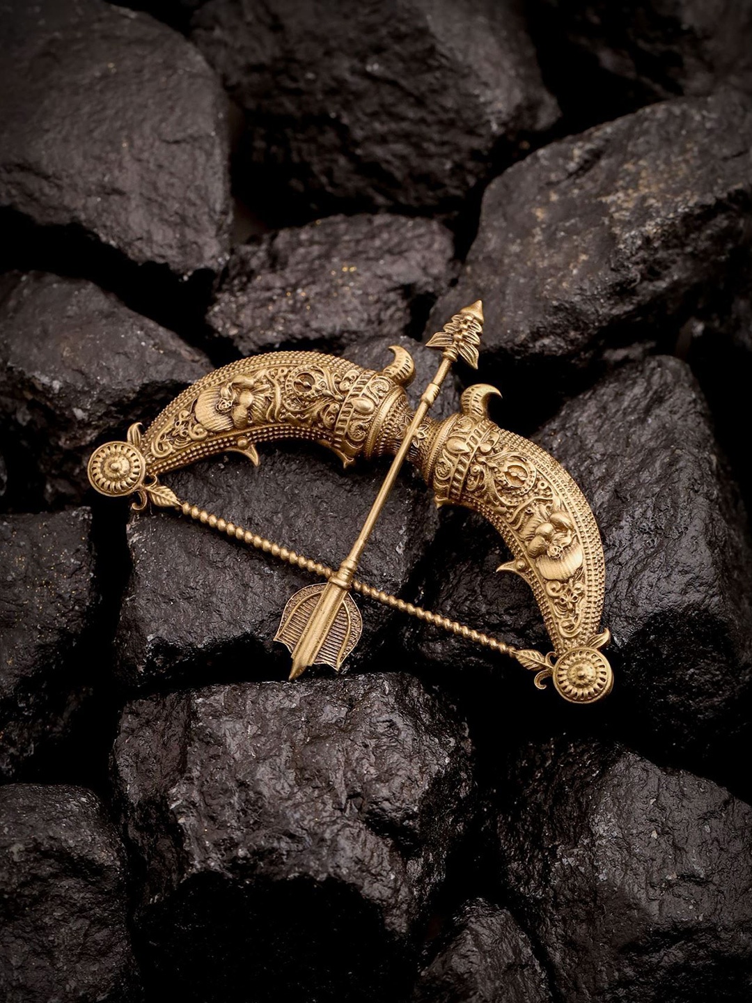 

COSA NOSTRAA Arjuna's Valor Bow and Arrow Brooch, Gold