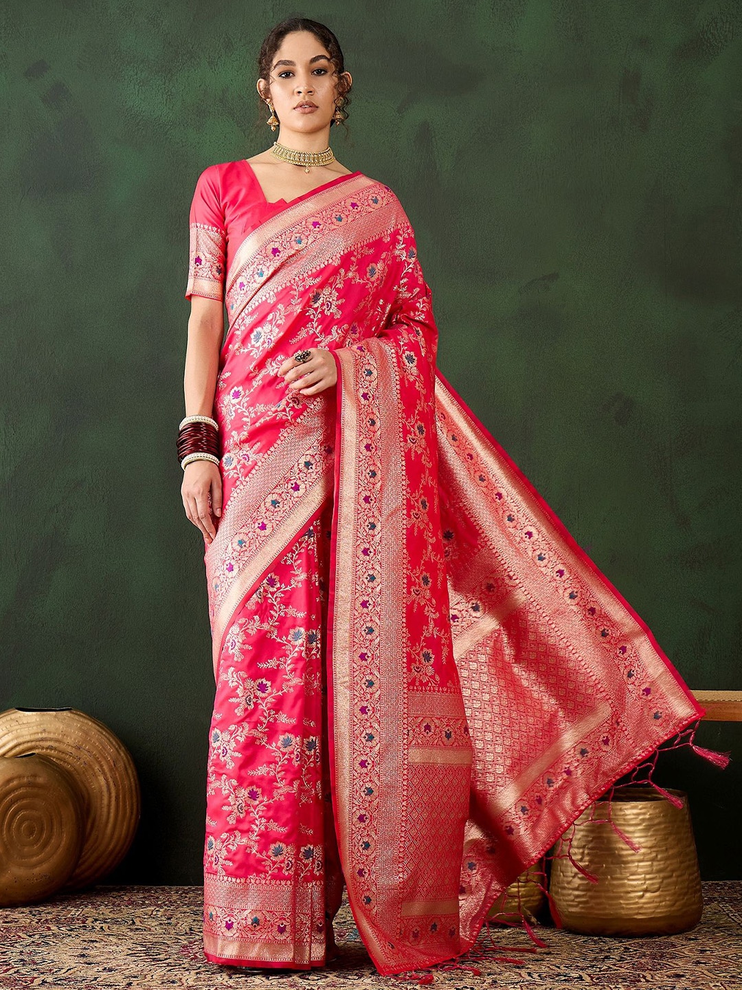

MANVAA Woven Design Zari Silk Blend Banarasi Saree, Pink