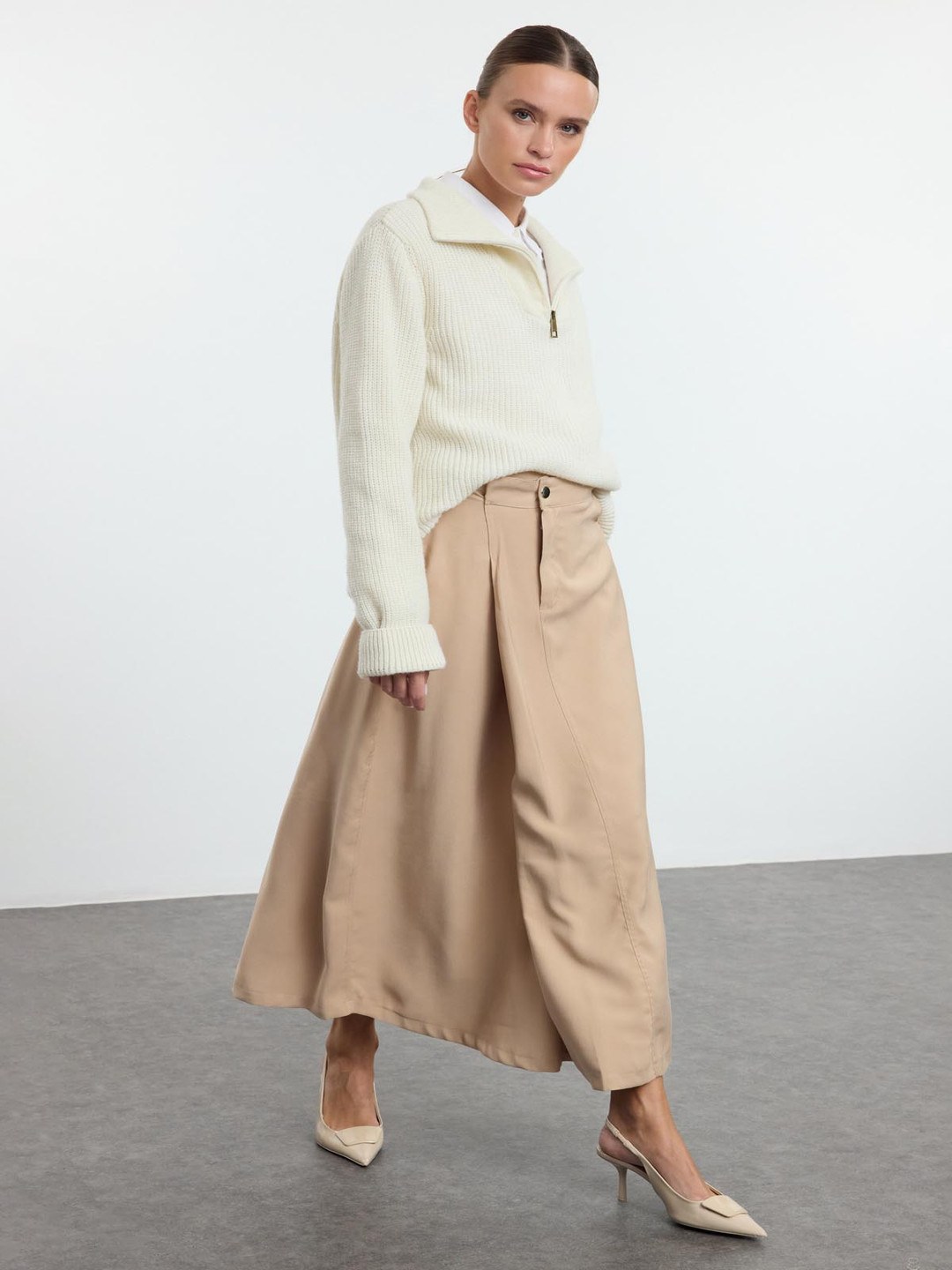 

Trendyol Women A-Line Midi Skirts, Beige