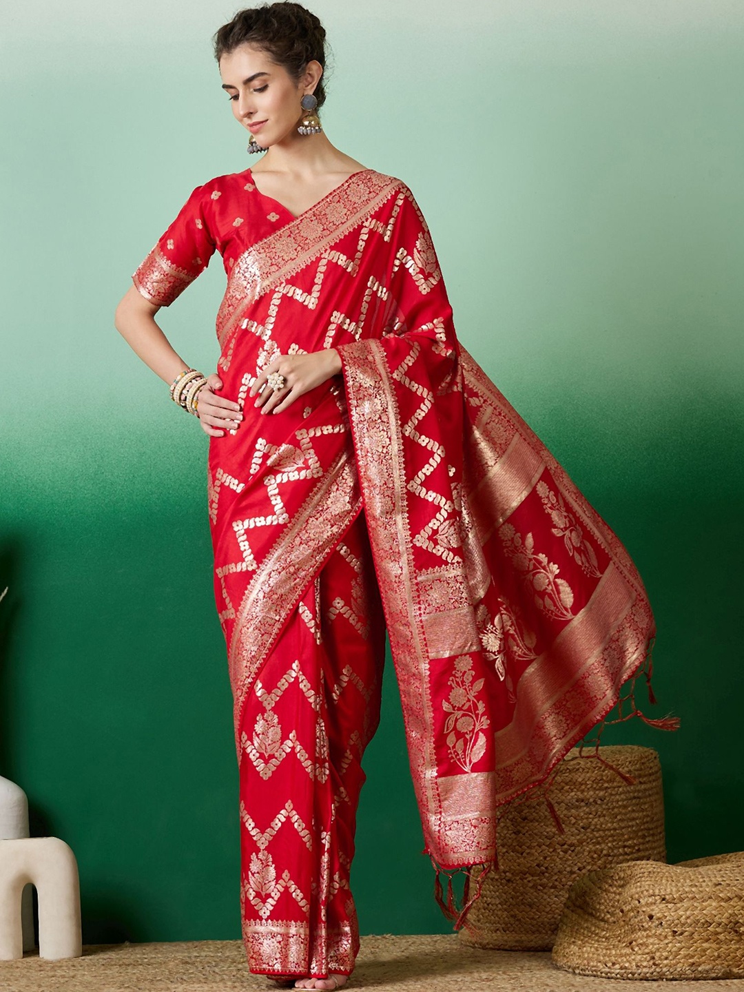 

Mitera Woven Design Zari Banarasi Saree, Red