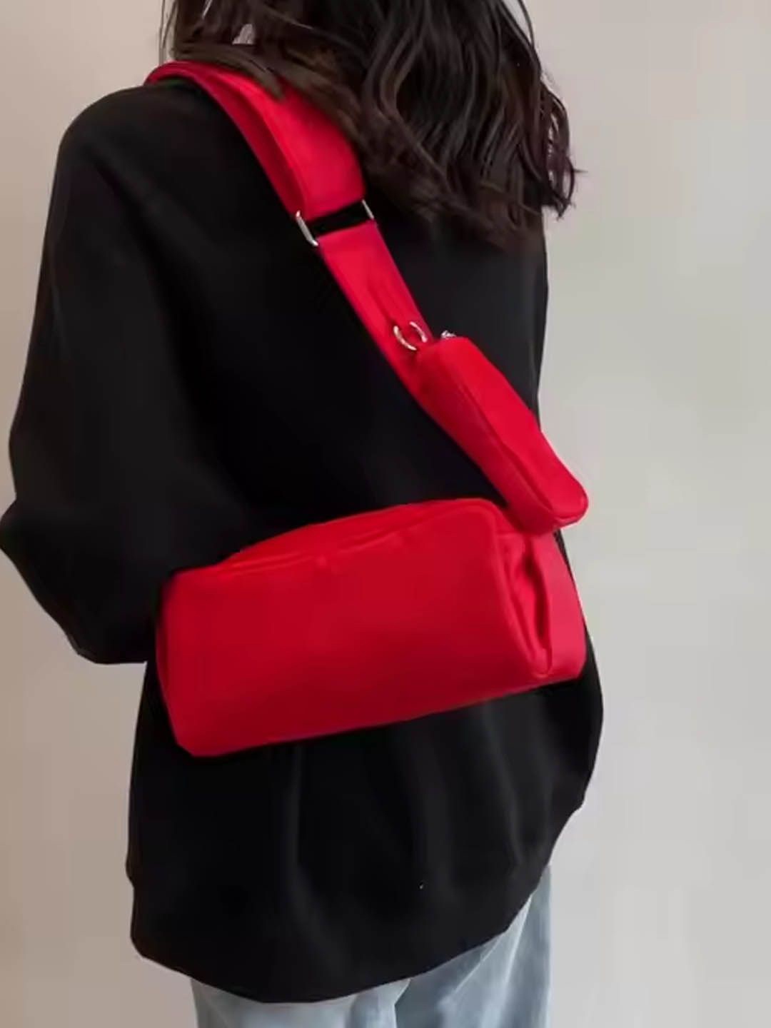 

StyleCast Colourblocked Structured Hobo Bag with Tasselled, Red