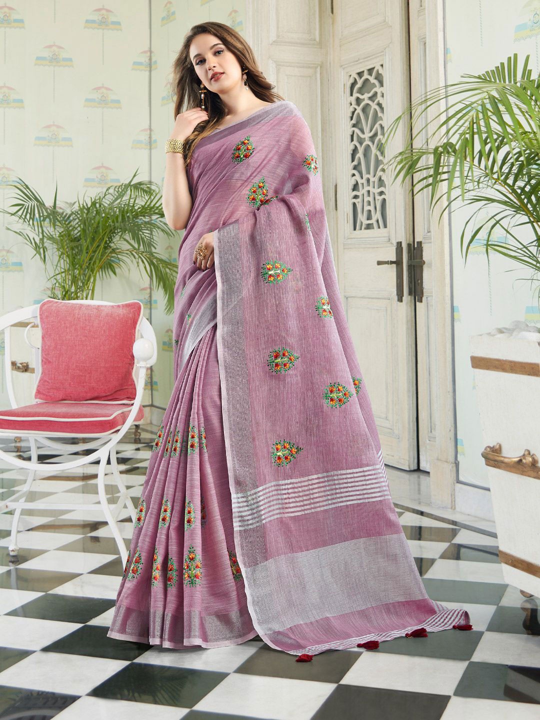 

SANGAM PRINTS Floral Embroidered Zari Linen Blend Tussar Saree, Purple