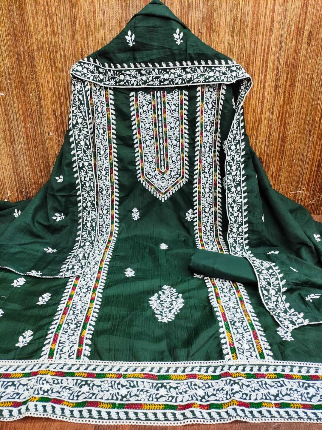 

HMP Fashion Embroidered Unstitched Dress Material, Green