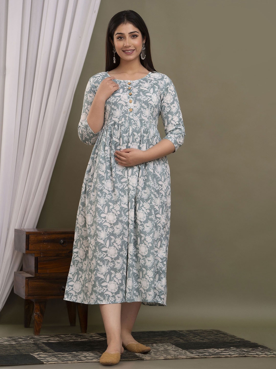 

Tulsiram Women Floral Printed Cotton Maternity Ethnic Dress, Grey