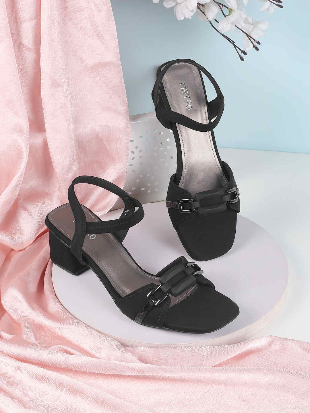 

Metro Women Block Heel Sandals, Black