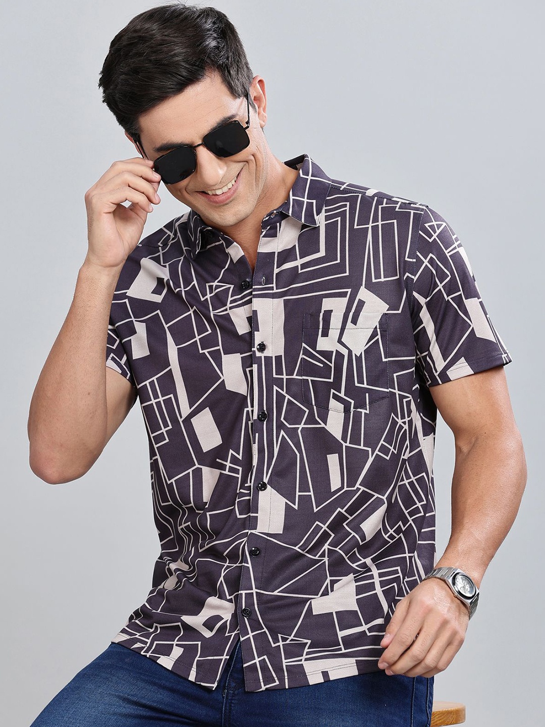 

BULLMER Men Standard Opaque Printed Casual Shirt, Black