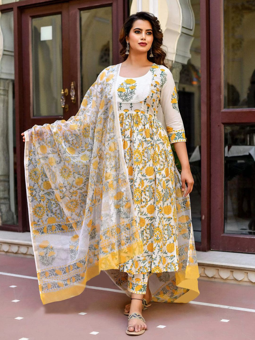 

Moda Rapido Floral Printed Round Neck Anarkali Kurta With Trouser And Dupatta, White