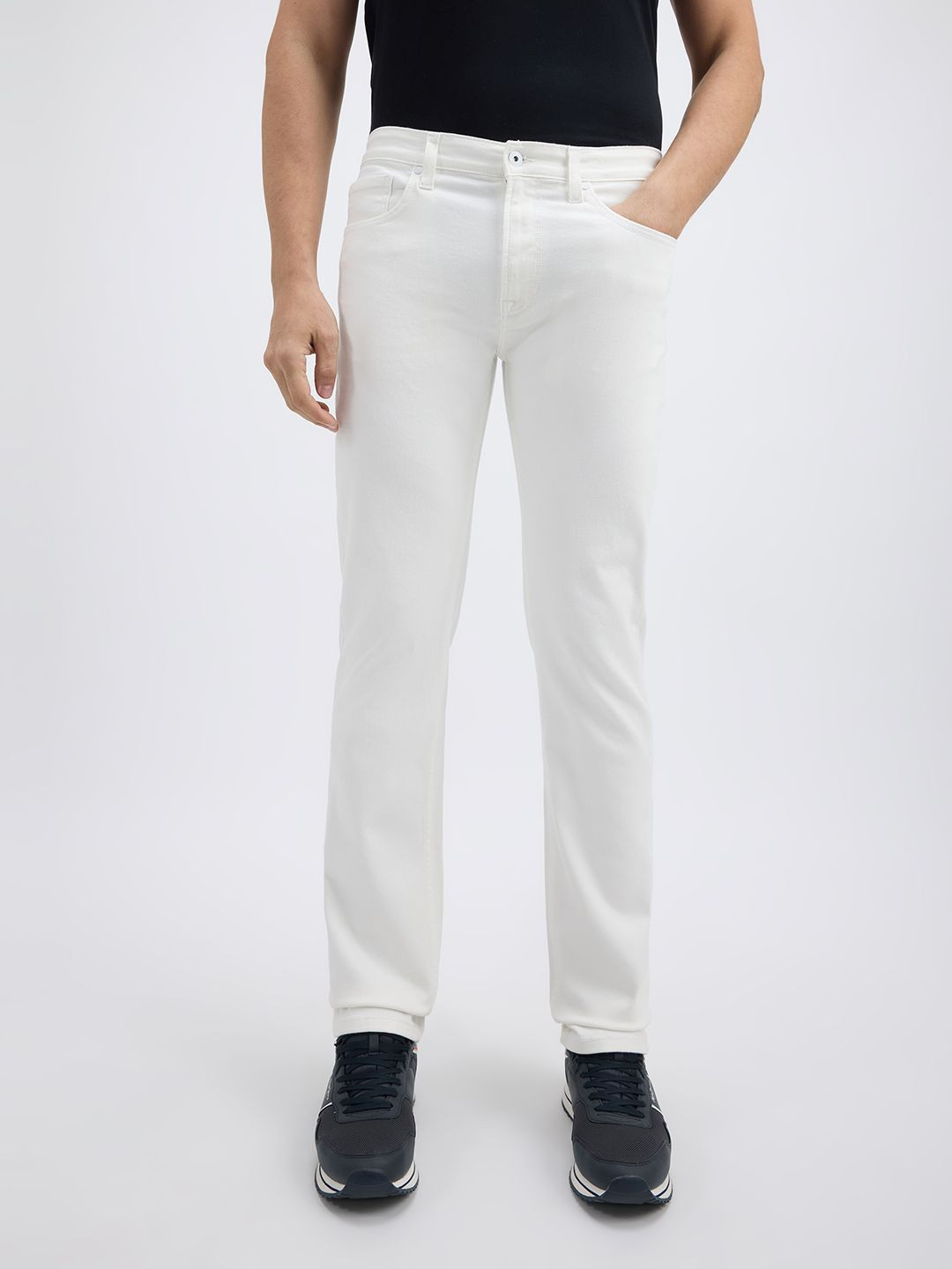 

Pepe Jeans Men Holborne Stretchable Jeans, White