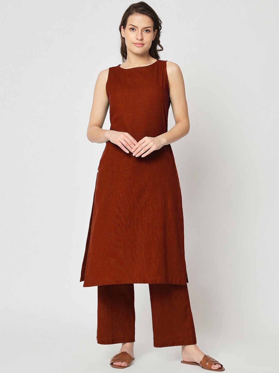 

Thevasa Round Neck Pure Cotton Tunic And Trouser, Red