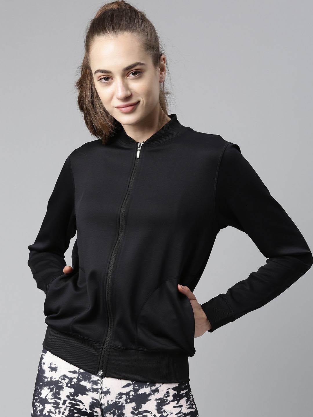 

Enamor Women Stand Collar Solid Casual Bomber Jacket, Black