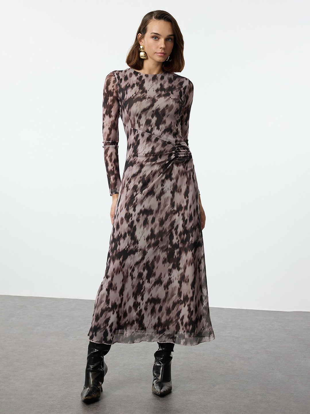 

Trendyol Floral Print Fit & Flare Maxi Dress, Na