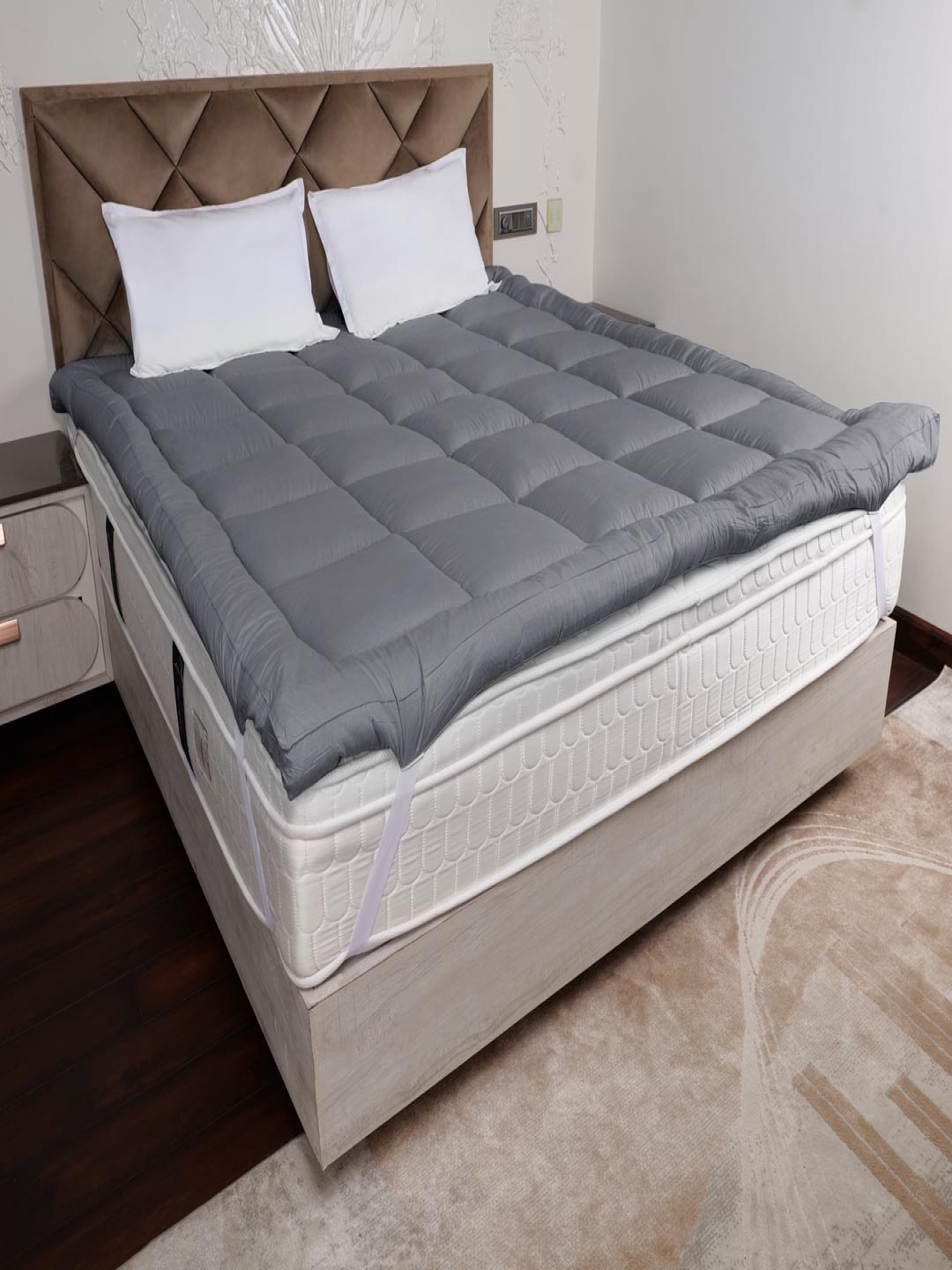 

AJISH Grey Quilted Cotton Single Breathable Mattress Protector