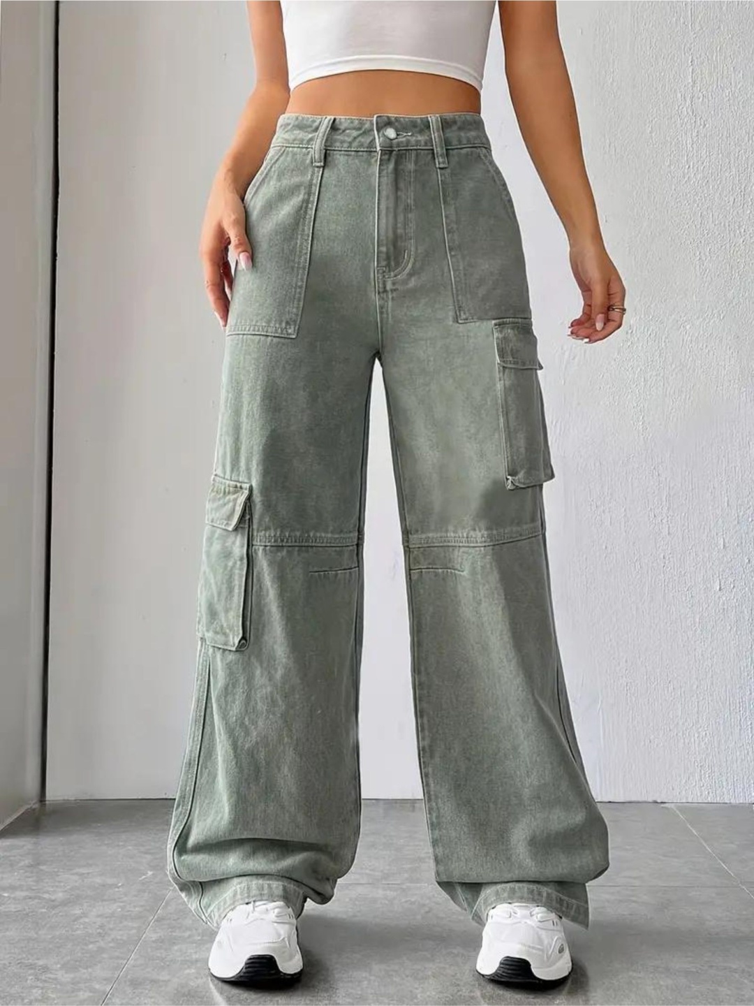 

Glossia Nova Women Comfort Wide Leg High-Rise Light Fade Acid Wash Stretchable Cargo Jeans, Sea green