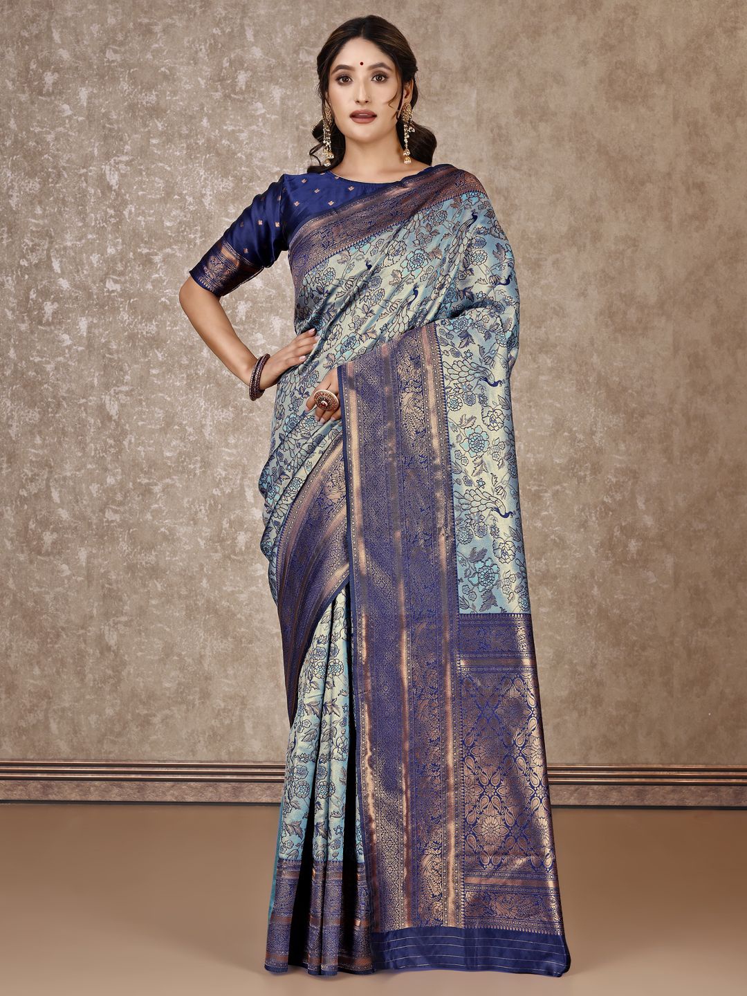 

F FASHION Woven Design Zari Banarasi Saree, Navy blue