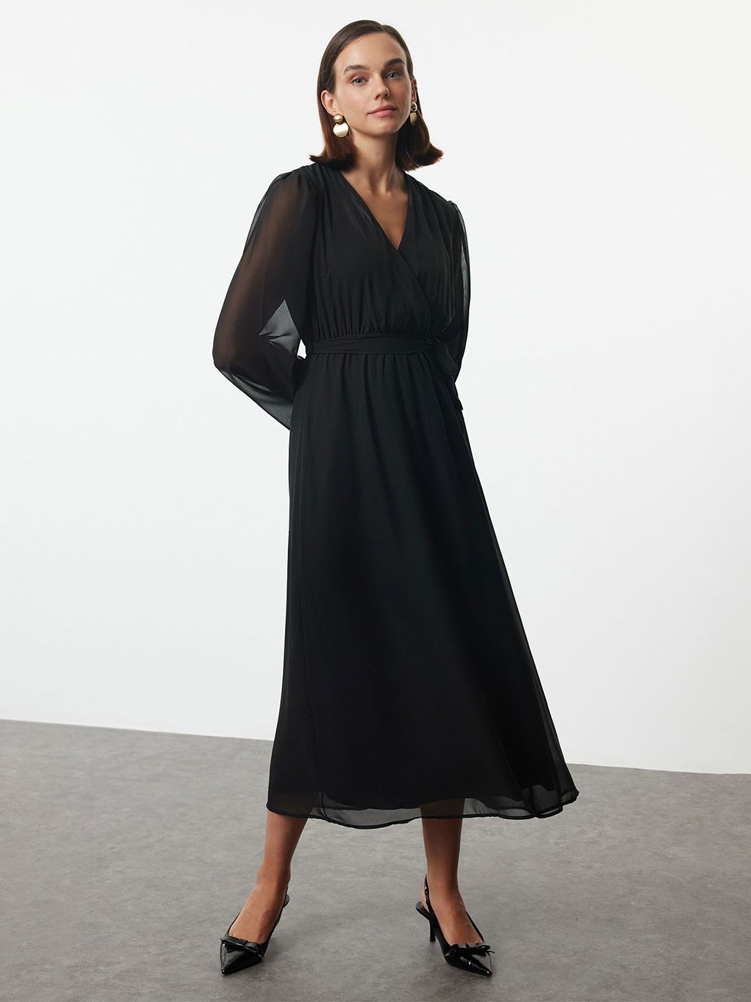 

Trendyol Women Fit & Flare Midi Dress, Black