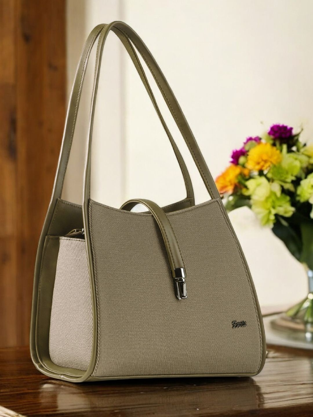 

Exotic Structured Shoulder Bag, Olive