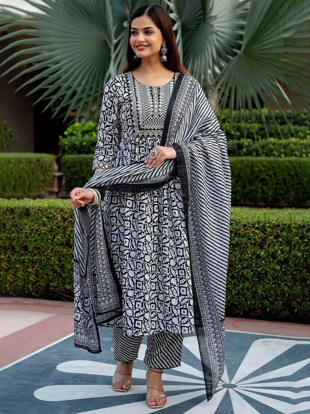 

Moda Rapido Geometric Printed Empire Sequinned Anarkali Kurta With Trouser & Dupatta, Black