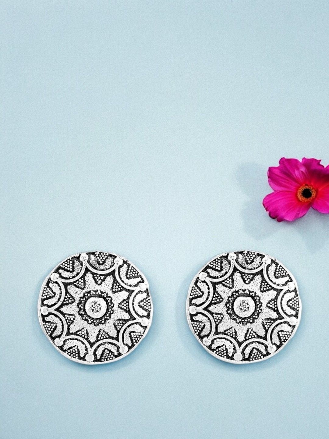 

Sangria Oxidised Silver-Plated Circular Shaped Drop Earrings
