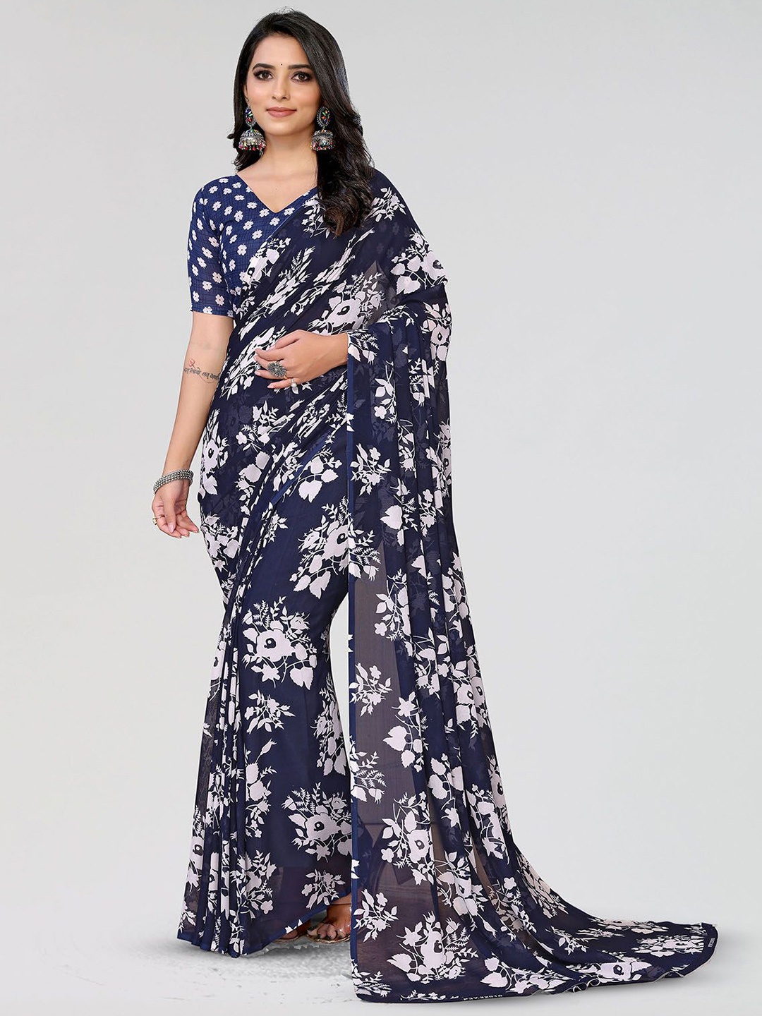 

Moda Rapido Floral Printed Saree, Blue