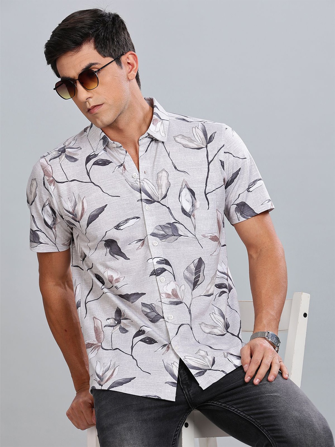 

BULLMER Men Standard Opaque Printed Casual Shirt, Beige